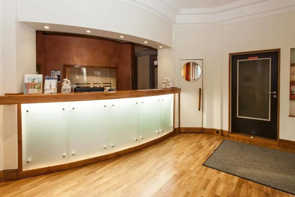 Centro Domicil 31 Apartments BRE Hotel