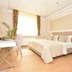 Stadt Hotel